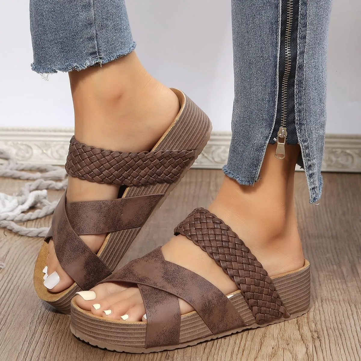 2025 Women'S Platform Sandals Flat Shoes Fashion Casual Hollow Open Toe Comfortable and Lightweight Outdoor Slippers