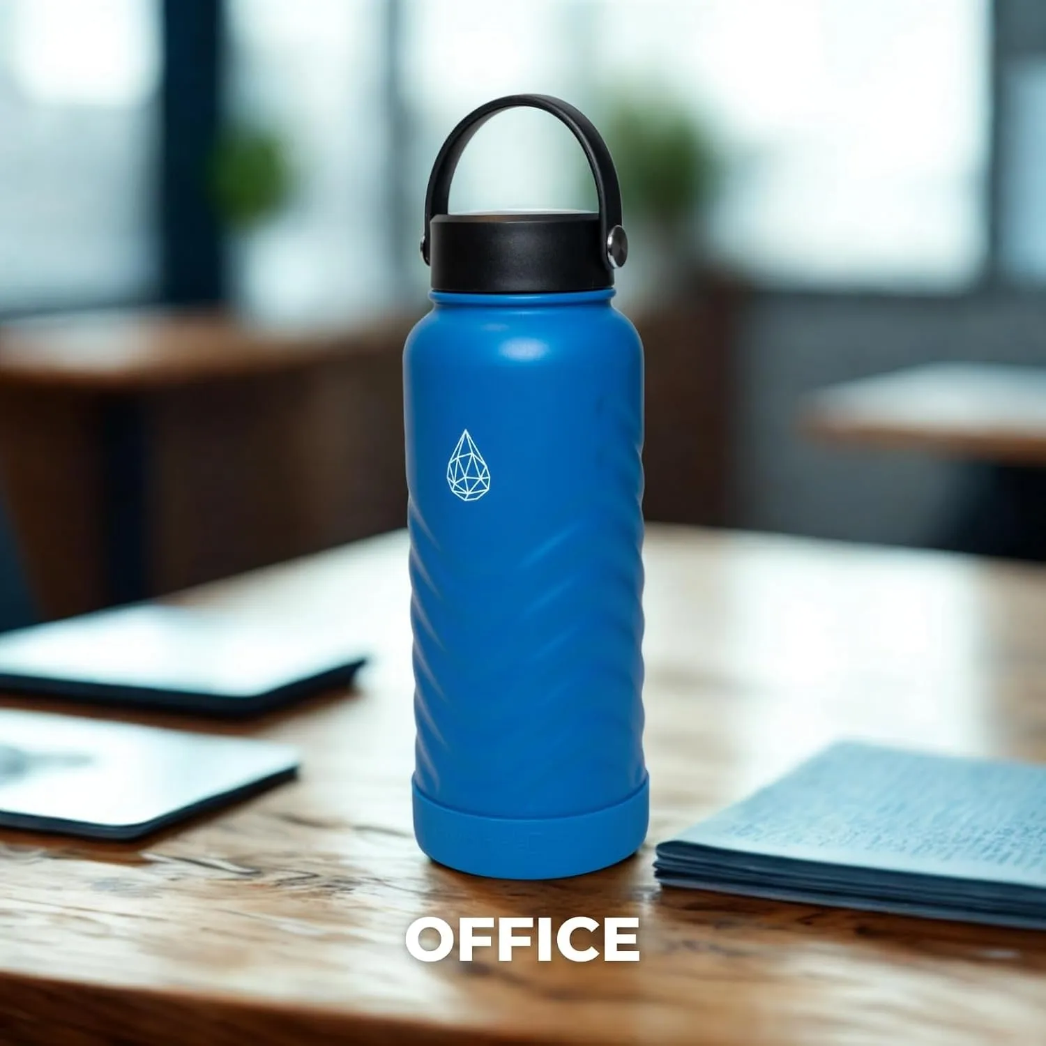 32oz Insulated Water Bottle with Straw and Spout,Stainless Steel with Fluid Scale,Leak-Proof,Wide Mouth,BPA-Free,Silicone Boot & Handle – Blue Sports Flask for Gym,Hiking,Travel