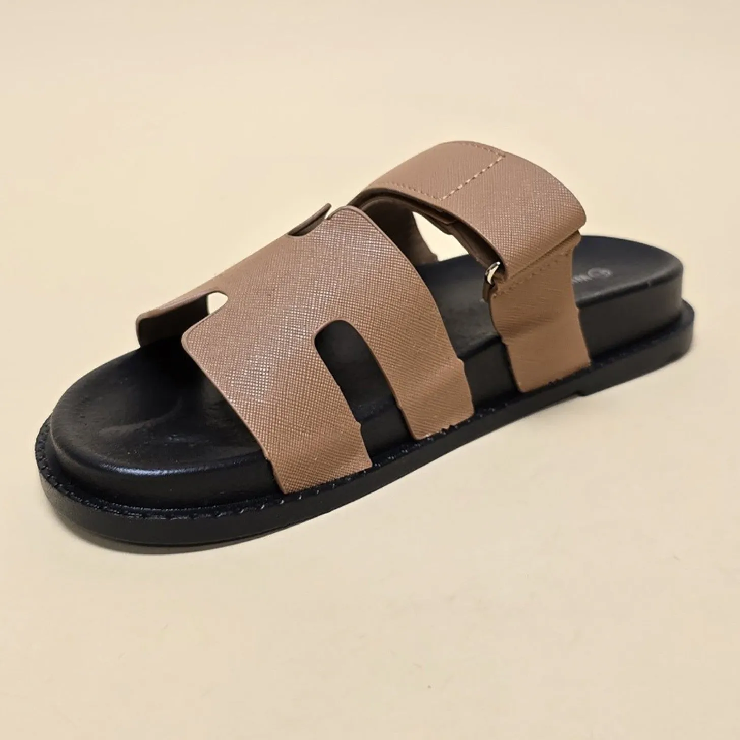 AYO-02/2025 Tan Brown Sandal