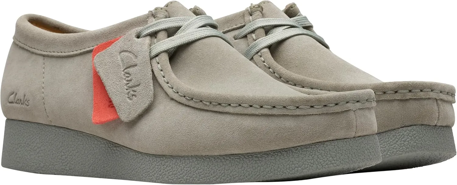Clarks Women's Flat Sneaker