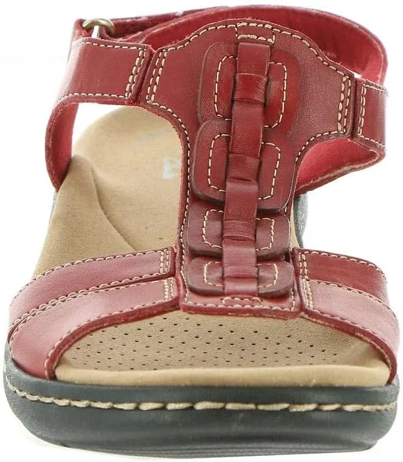 Clarks Women's Laurieann Kay Flat Sandal