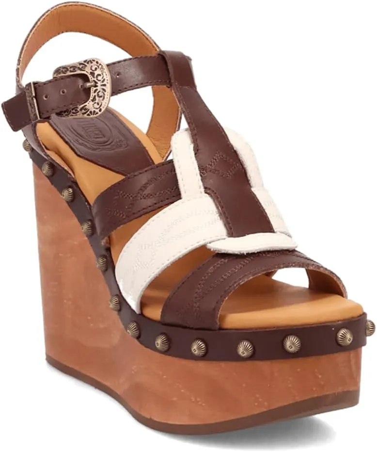 Dingo Womens Cosmo Studded Casual Sandals Casual Mid Heel 2-3" - Brown
