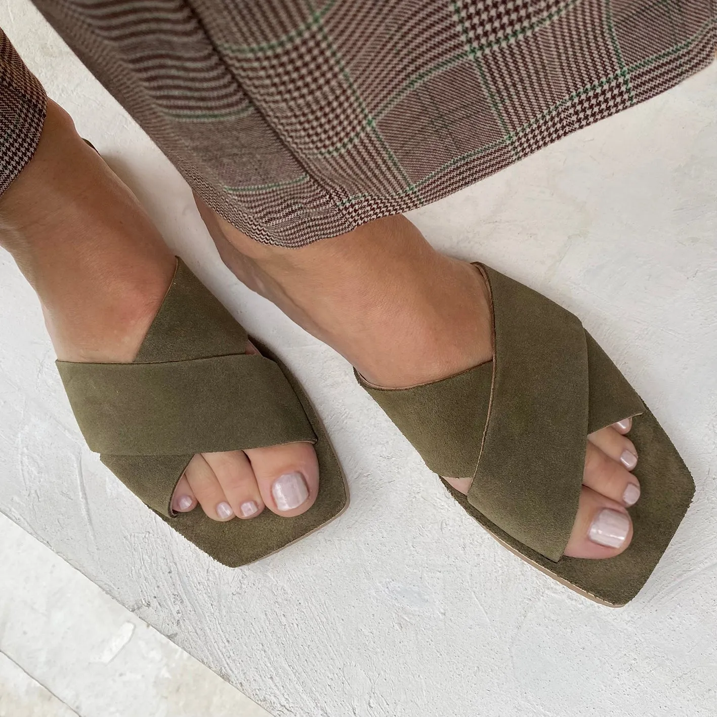 Eterna Spanish Leather Slide in Khaki Green