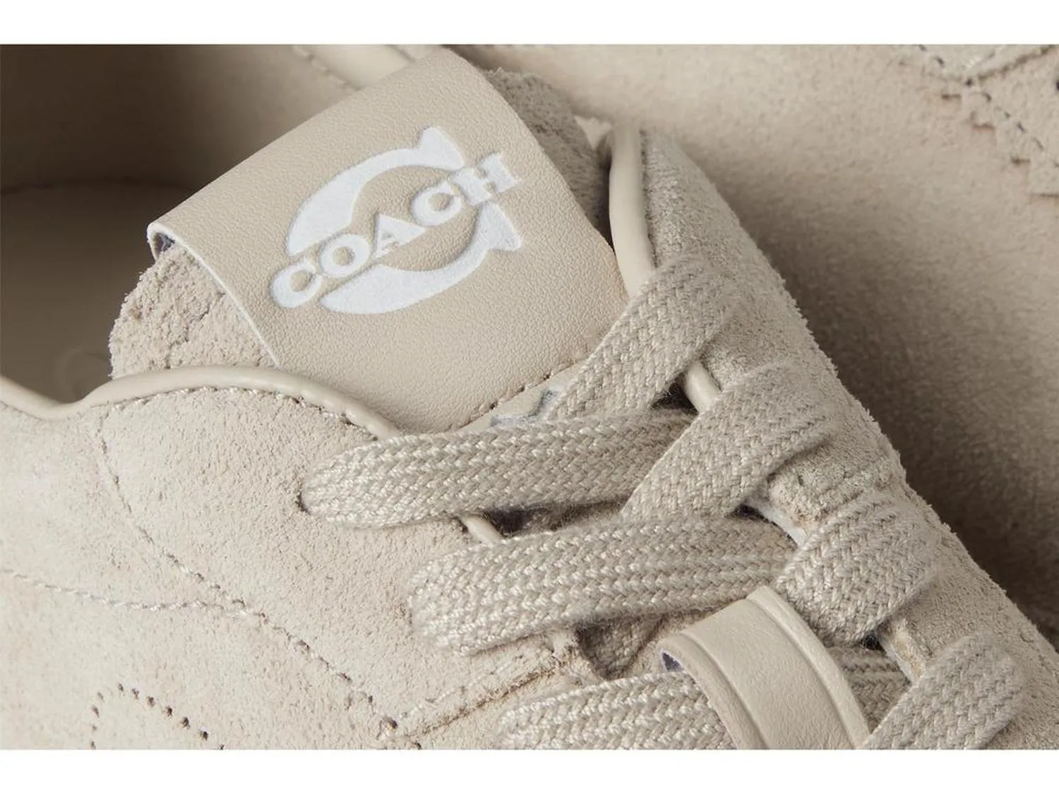 Flat Sneakers