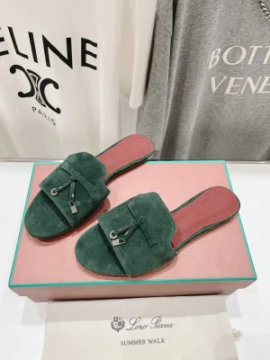 Green Slipper Velvet