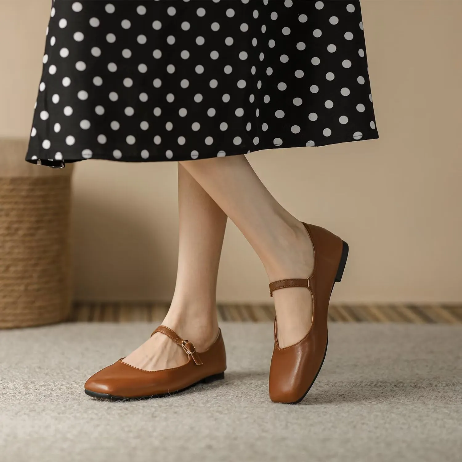 Hee grand Leather Mary Jane Shoes for Women Dressy Square Toe Ballet Flats with Strap Comfortable Walking Shoes Soft Leather Dress Shoes