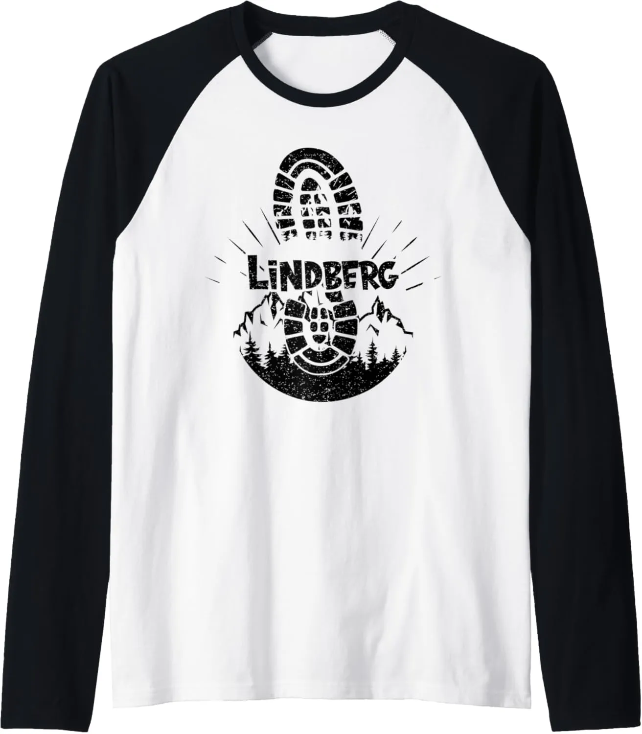 Hiking In Lindberg Germany Vacation Hiker Raglan Baseball Tee
