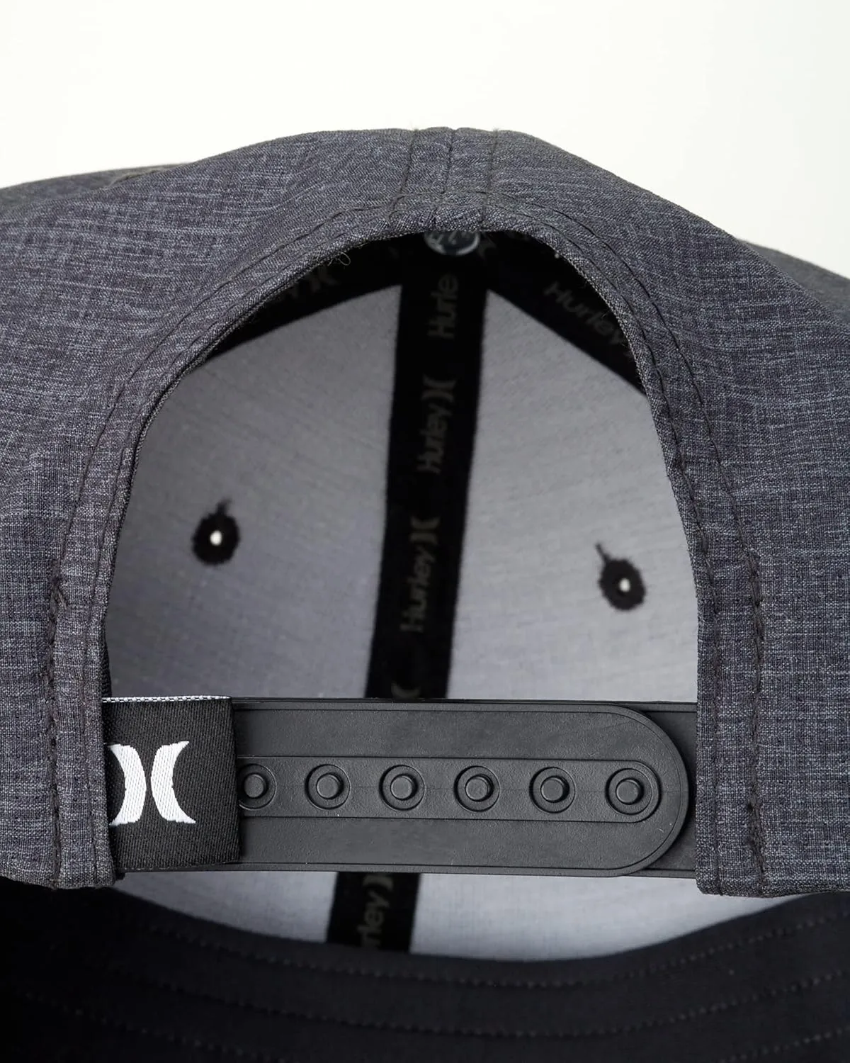 Hurley Men’s Hat – Lightweight Phantom Core Snap-Back Baseball Cap