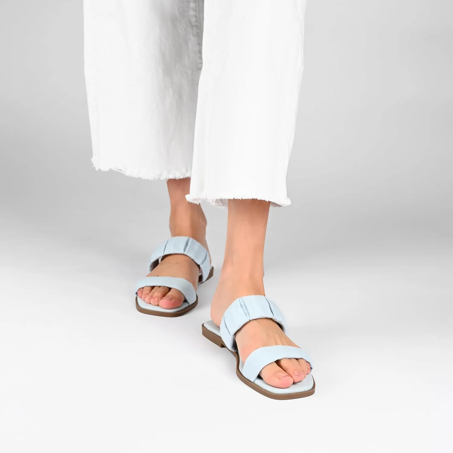 Journee Womens Pegie Tru Comfort Foam Slip On Faux Leather Flat Sandals