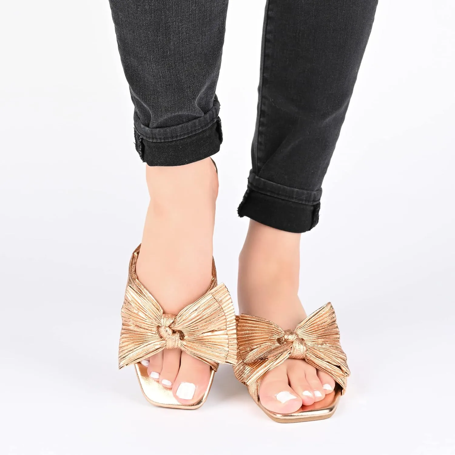 Journee Womens Pleated Metallic Bow Knot Low Block Heel Padded Open Square Toe Serlina Slide Sandal