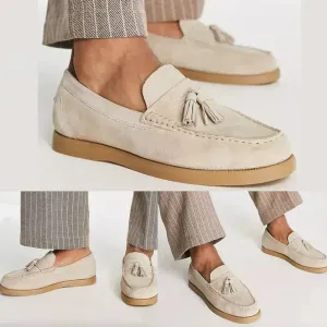 Klassische wildleder-loafer für herren, elegant und bequem
