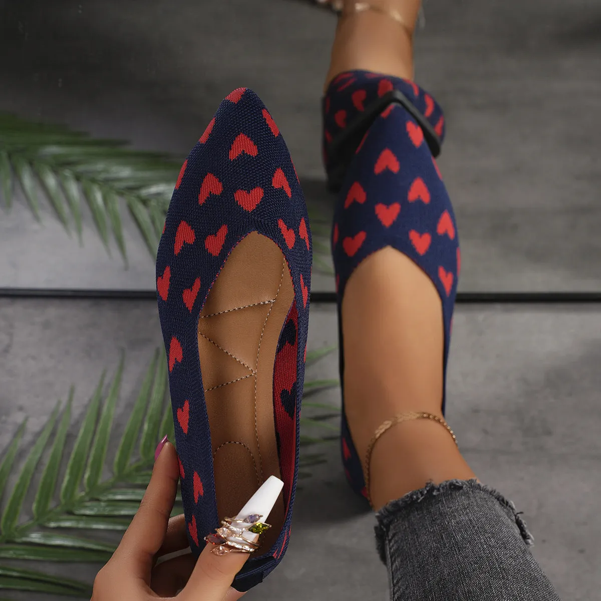 Lightweight Knit Casual Shoes