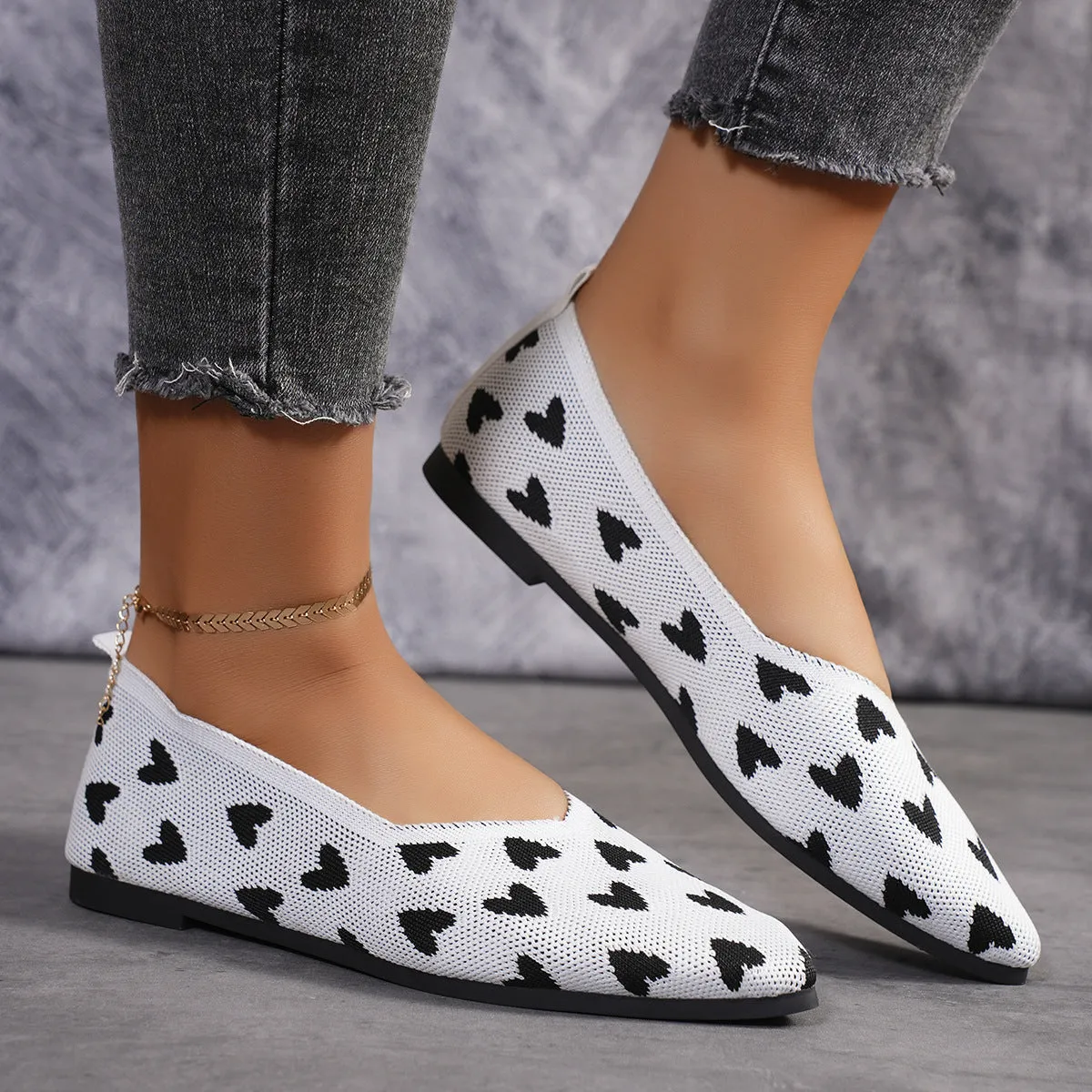 Lightweight Knit Casual Shoes