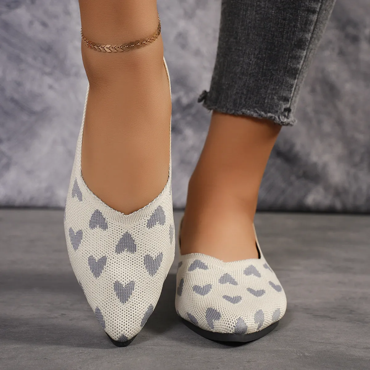 Lightweight Knit Casual Shoes