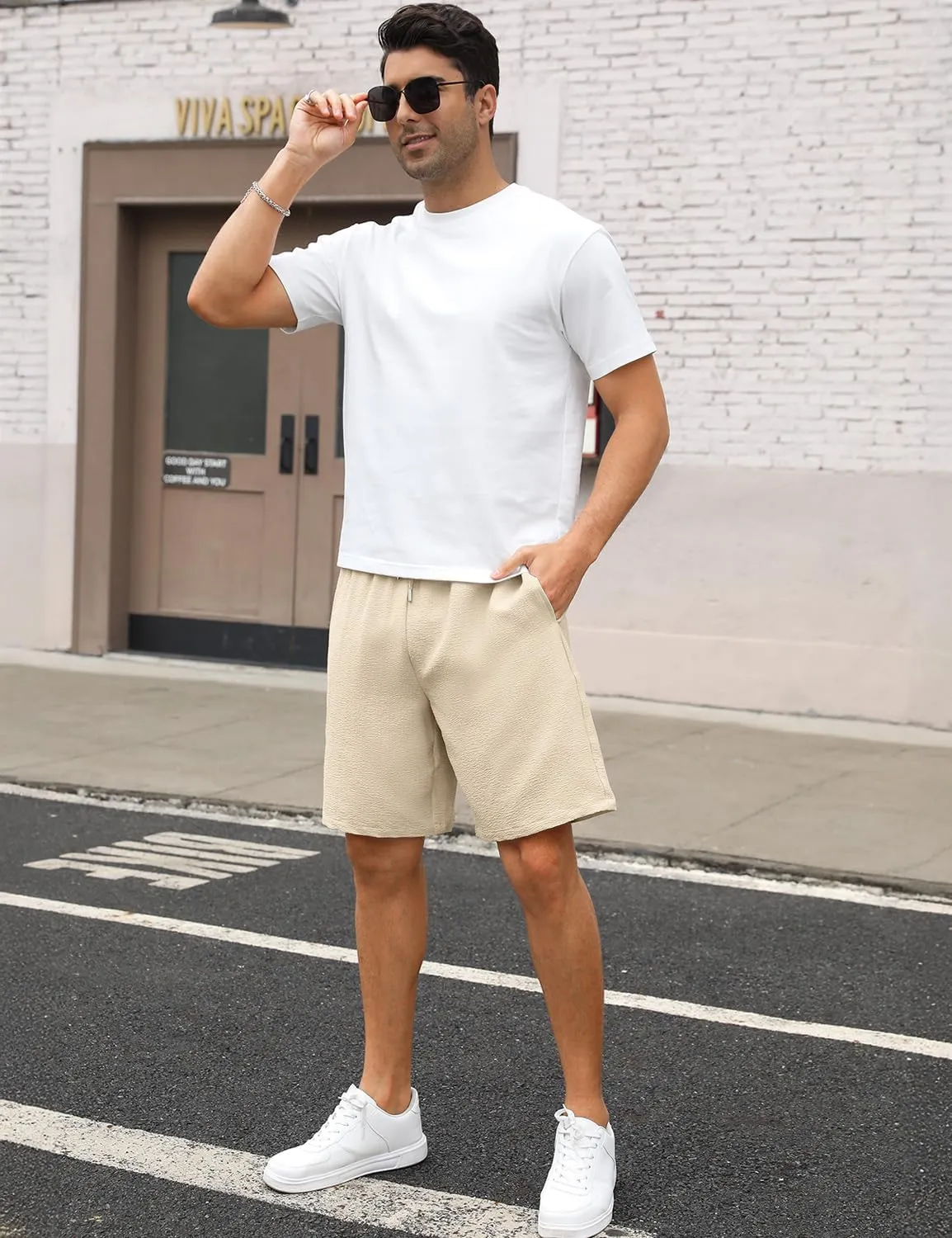 Men's Shorts Casual Summer Drawstring Elastic Waist Lightweight Textured Beach Vacation Shorts with Pockets