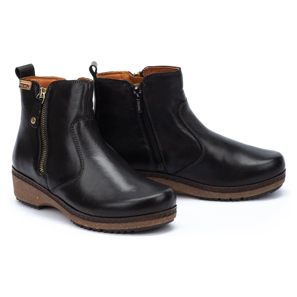 Pikolinos Granada Black Leather Boot (Women's)
