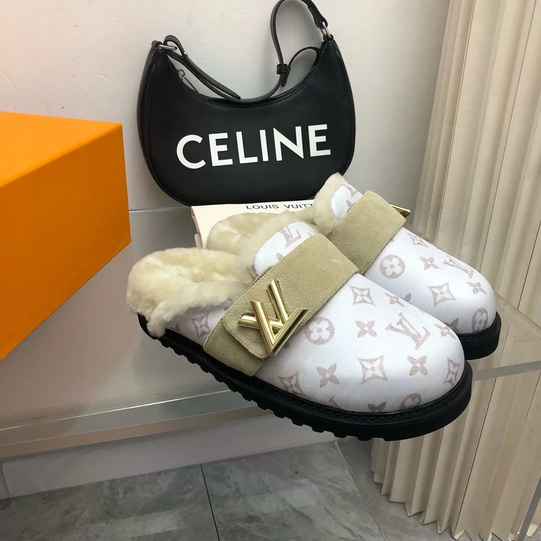 SE1524 LV Cosy Flat Comfort Clog / Size5-10