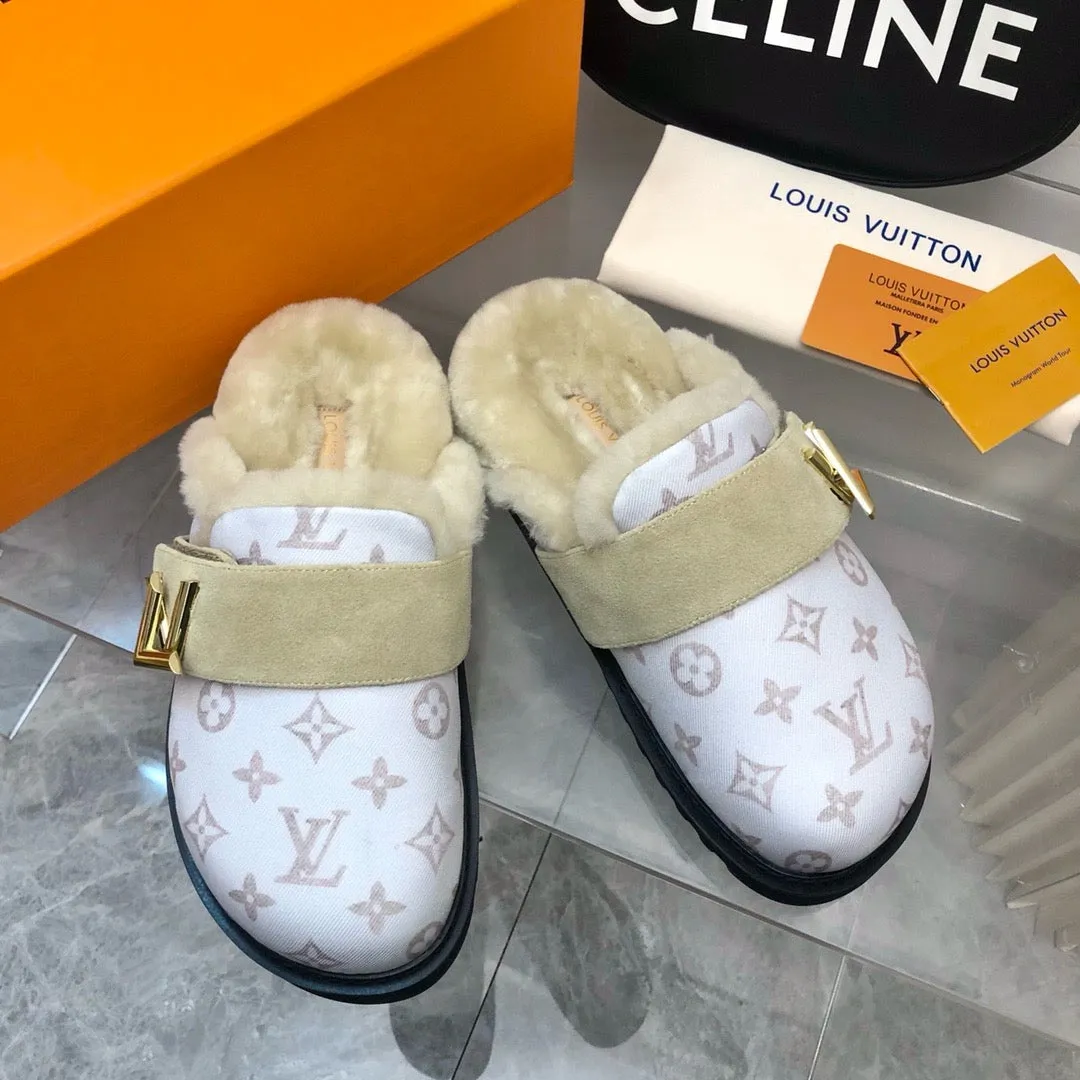 SE1524 LV Cosy Flat Comfort Clog / Size5-10