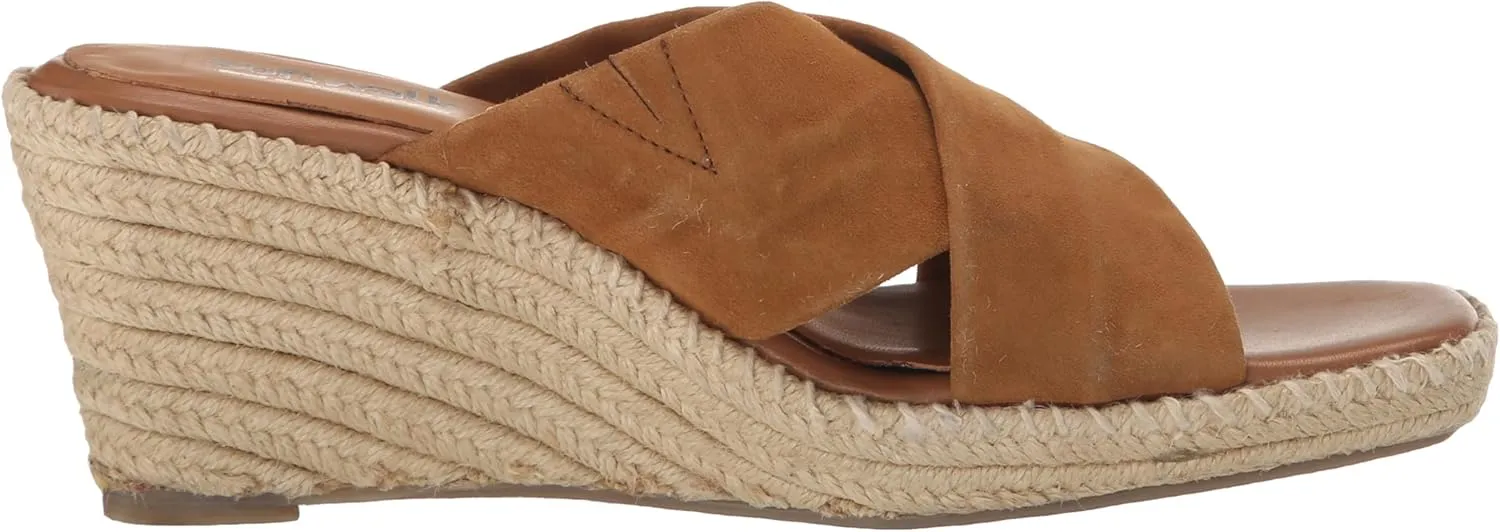 SoftWalk Women's Hastings Sandal