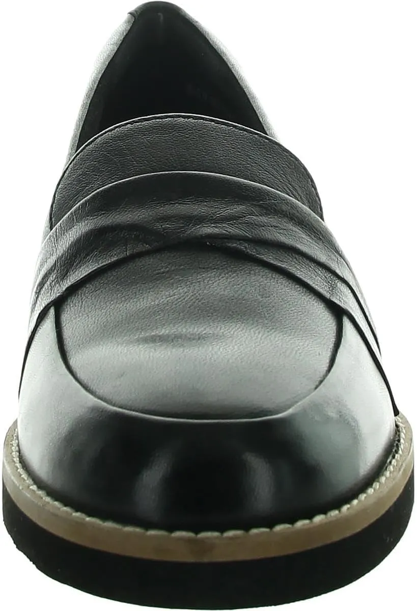 SoftWalk Women's Walsh Loafer