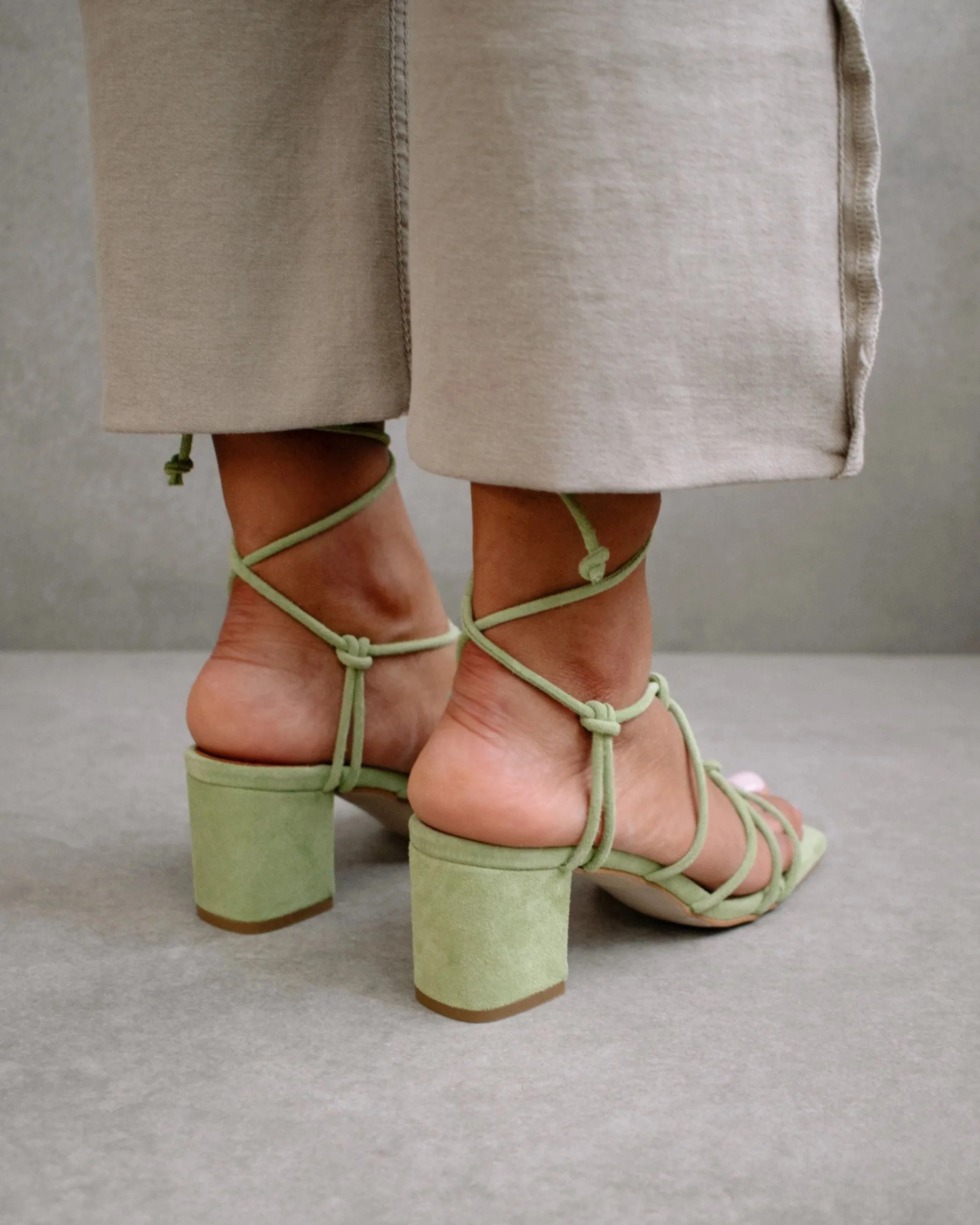 suede sandals - paloma - mint