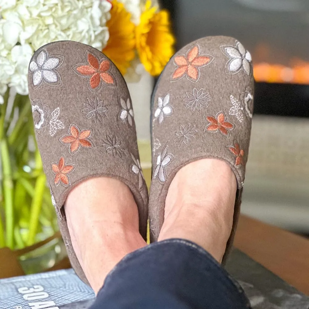 Therafit Angela Women's Arch Support Wool Clog Slip-On, Slipper - comfort, protection and relief from arch pain, heel pain, plantar fasciitis, pronation and other foot pain symptoms