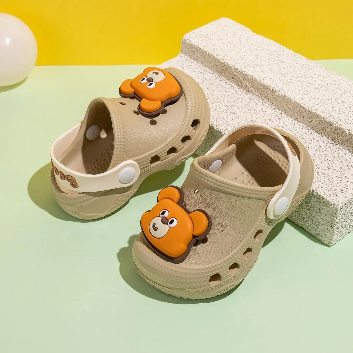 Toddler Kids Boys Girls Cute Garden Water Clogs Slip On Sandals Slides Lightweight Slipper Outdoor Summer Swimming Pool Infant Children Beach Pool Shoes