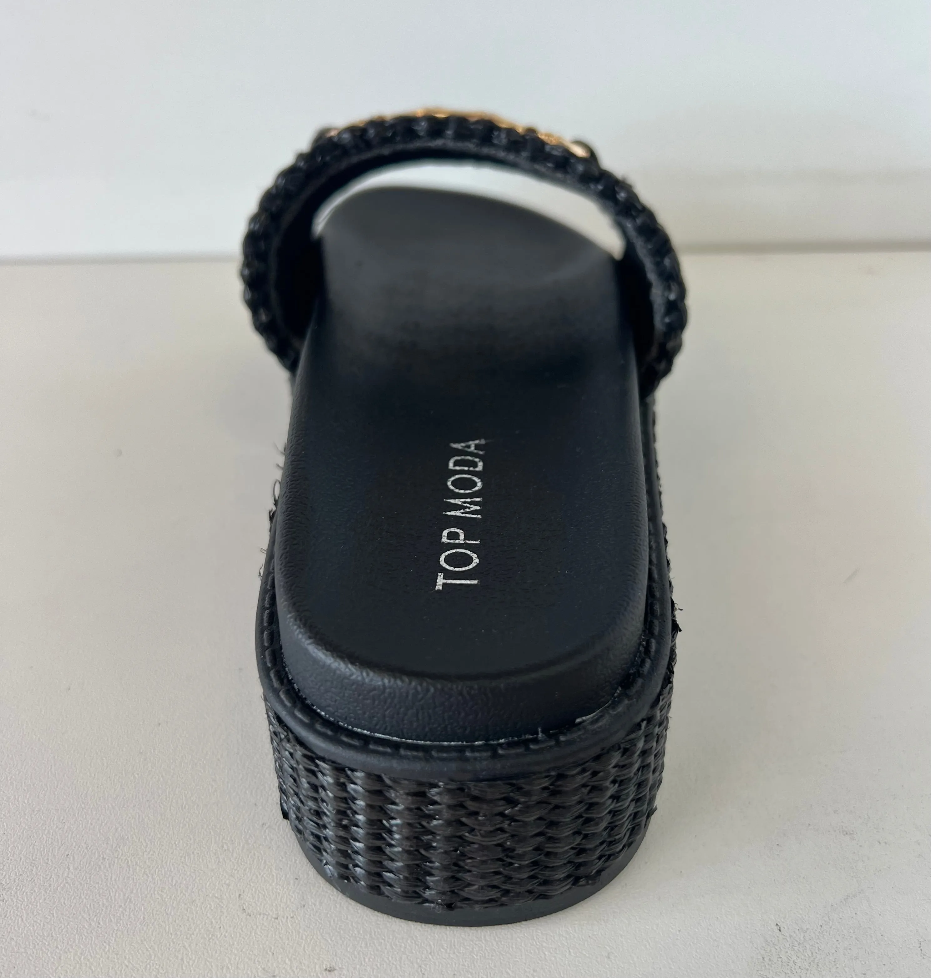 TRACI-36 Black Raffia