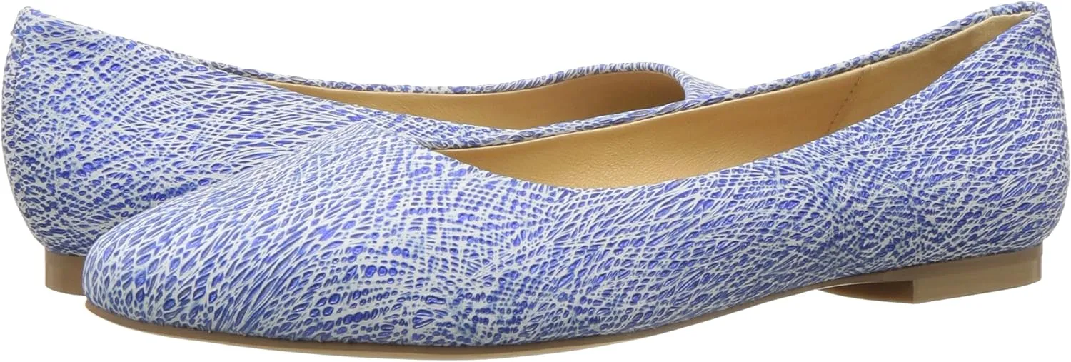 Trotters Women's Estee Ballet Flat