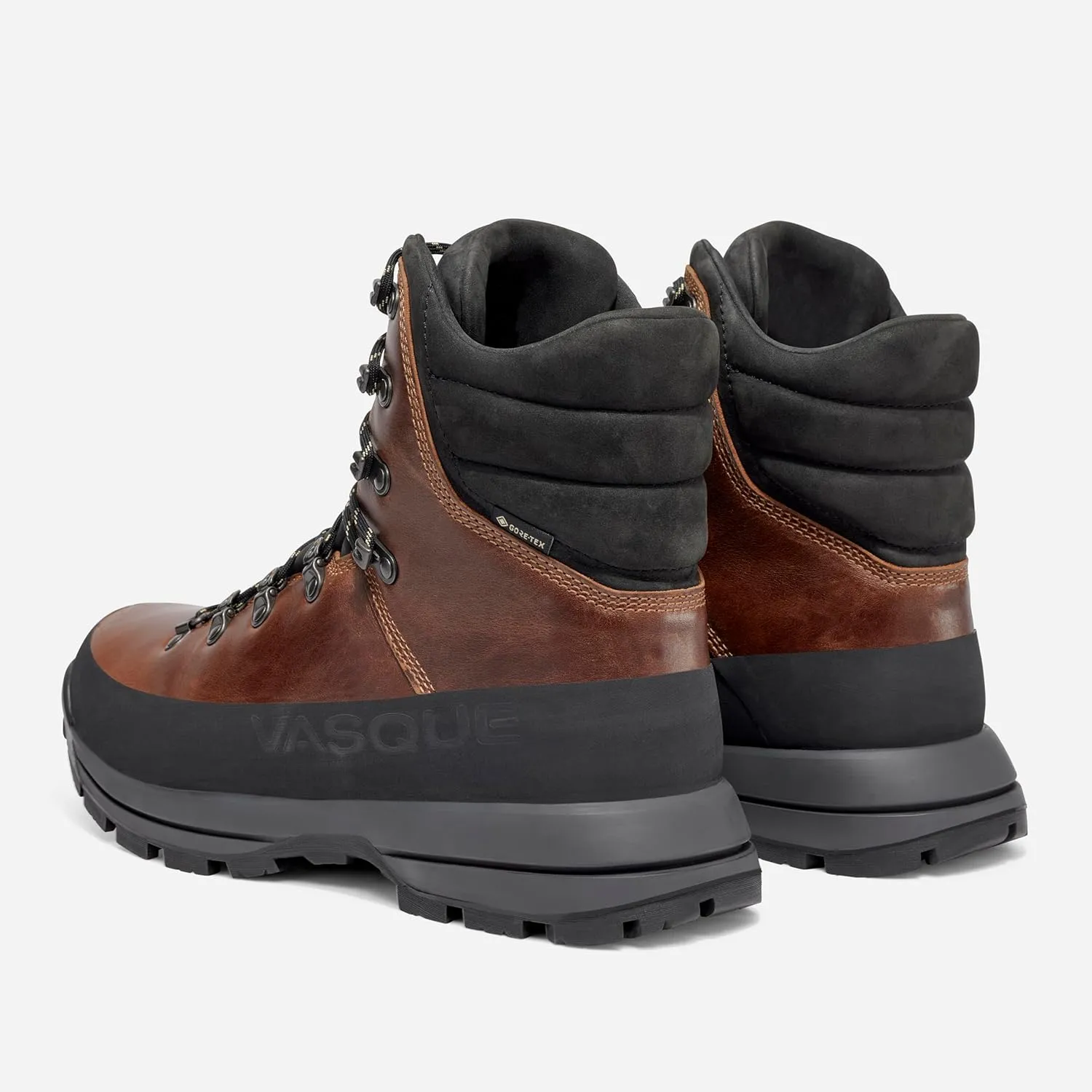 Vasque Men's St. Elias XT Waterproof HIking Boot