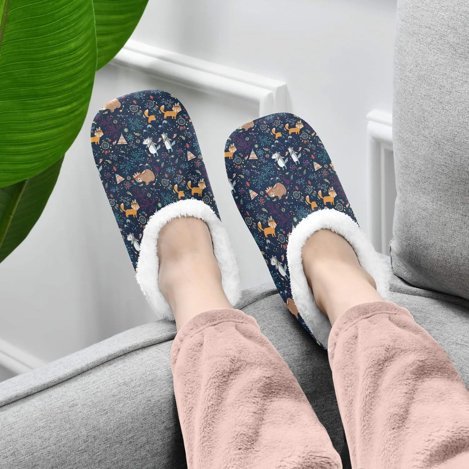 Winter House Slippers for Women/Men with Flowers Bouquets Element Cozy Fleece Slippers