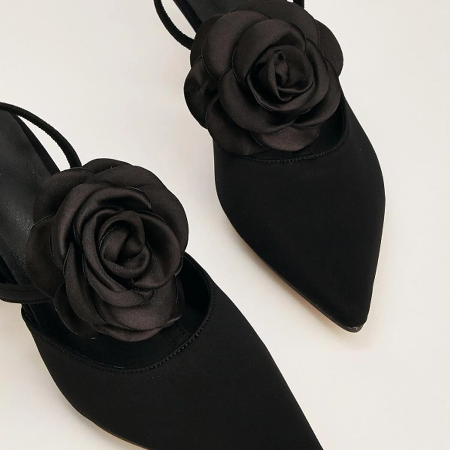 Women's Closed Pointed Toe 3D Flower Kitten Heel Mule Sandals Sexy One-Strap Non-Slip Slip-On Low Kitten Heeled Slingback Dress Prom Pumps for Wedding Party